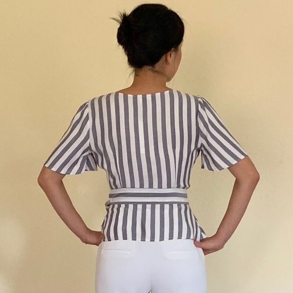 NWT BB DAKOTA WRAP BLOUSE - Picture 4 of 9